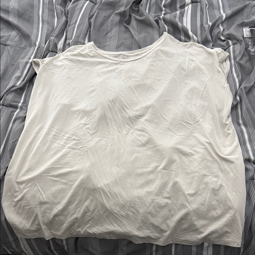 Ava & Viv Cream T-Shirt